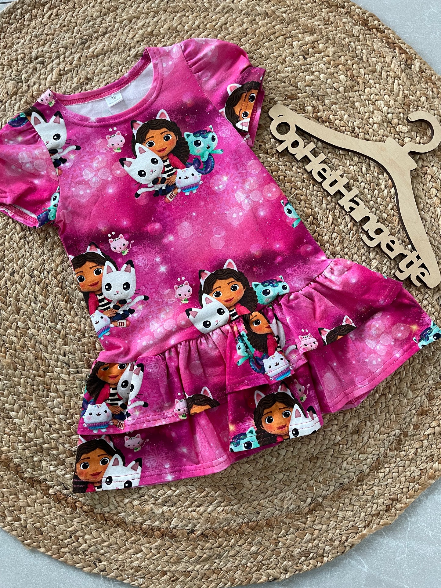 Meisjes Jurkje ‘Gabby’ Korte Mouwen en Ruches Met Gabby Motief