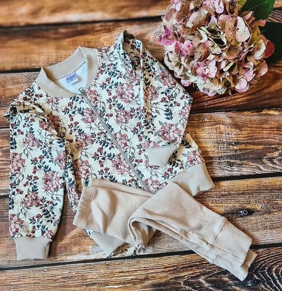 Meisjes Vestje ‘Yara’ Ritsluiting Beige Met Bloemenprint