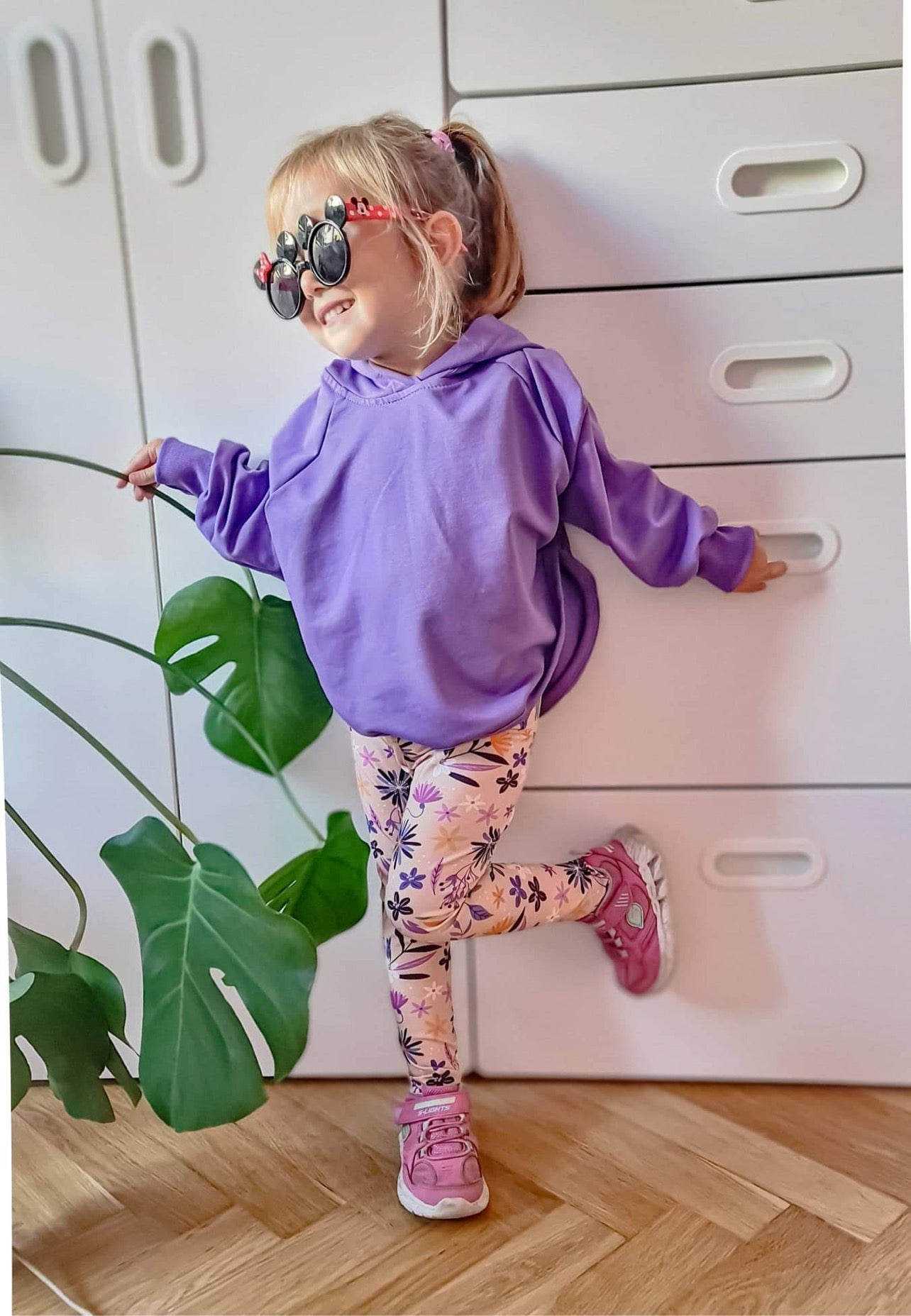 Meisjes Set ‘Salie’ Poncho Gevoerde Capuchon Violet En Legging Bloemenmotief