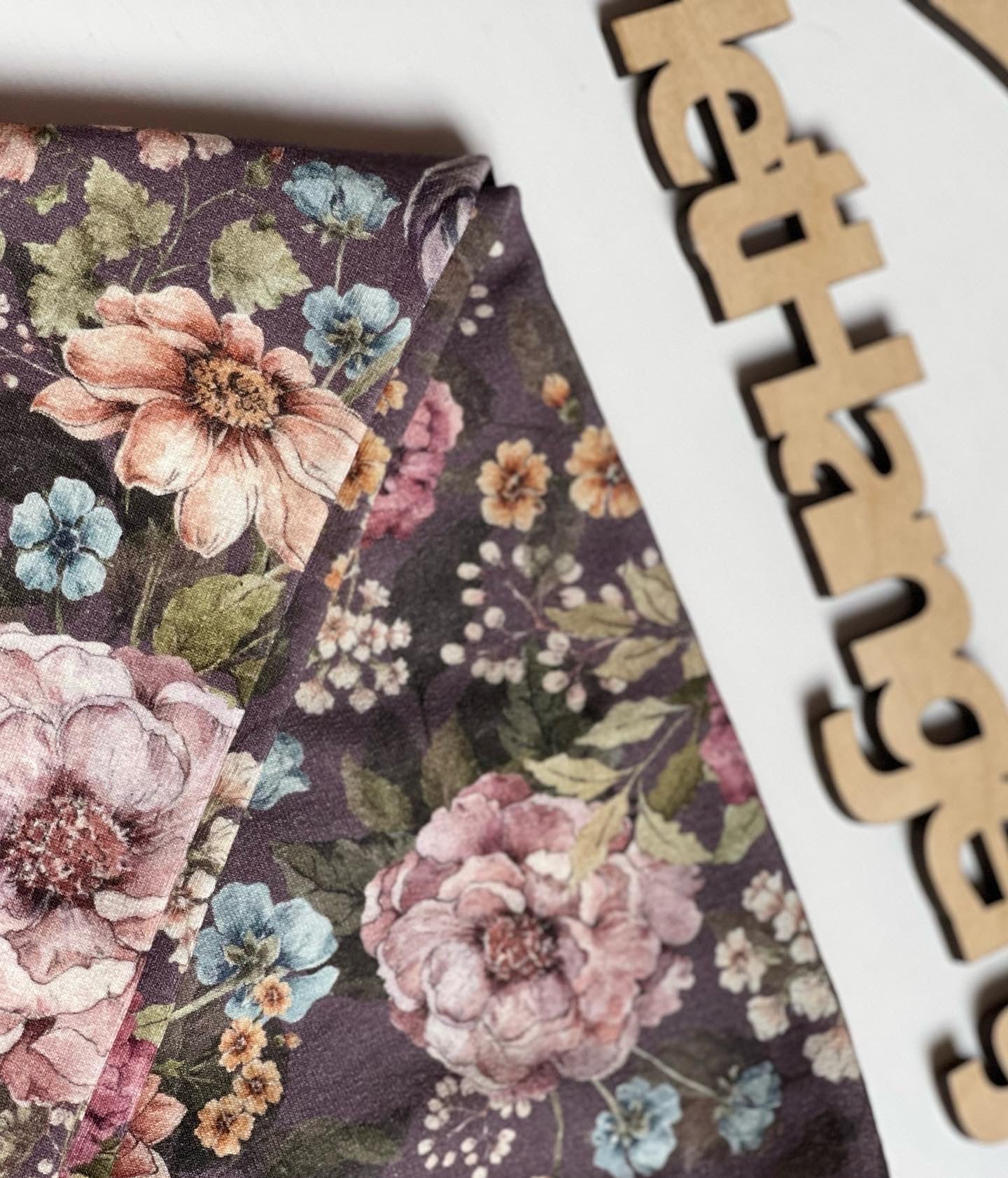Meisjes Legging 'Fleurig' met Fleurig Bloemenmotief Donker-Paars