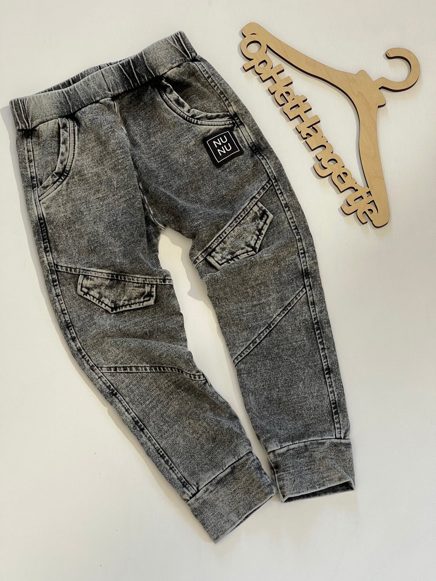 Jongens Pants Broek ‘Patka’ met Decoratieve Flappen Denimlook Zwart