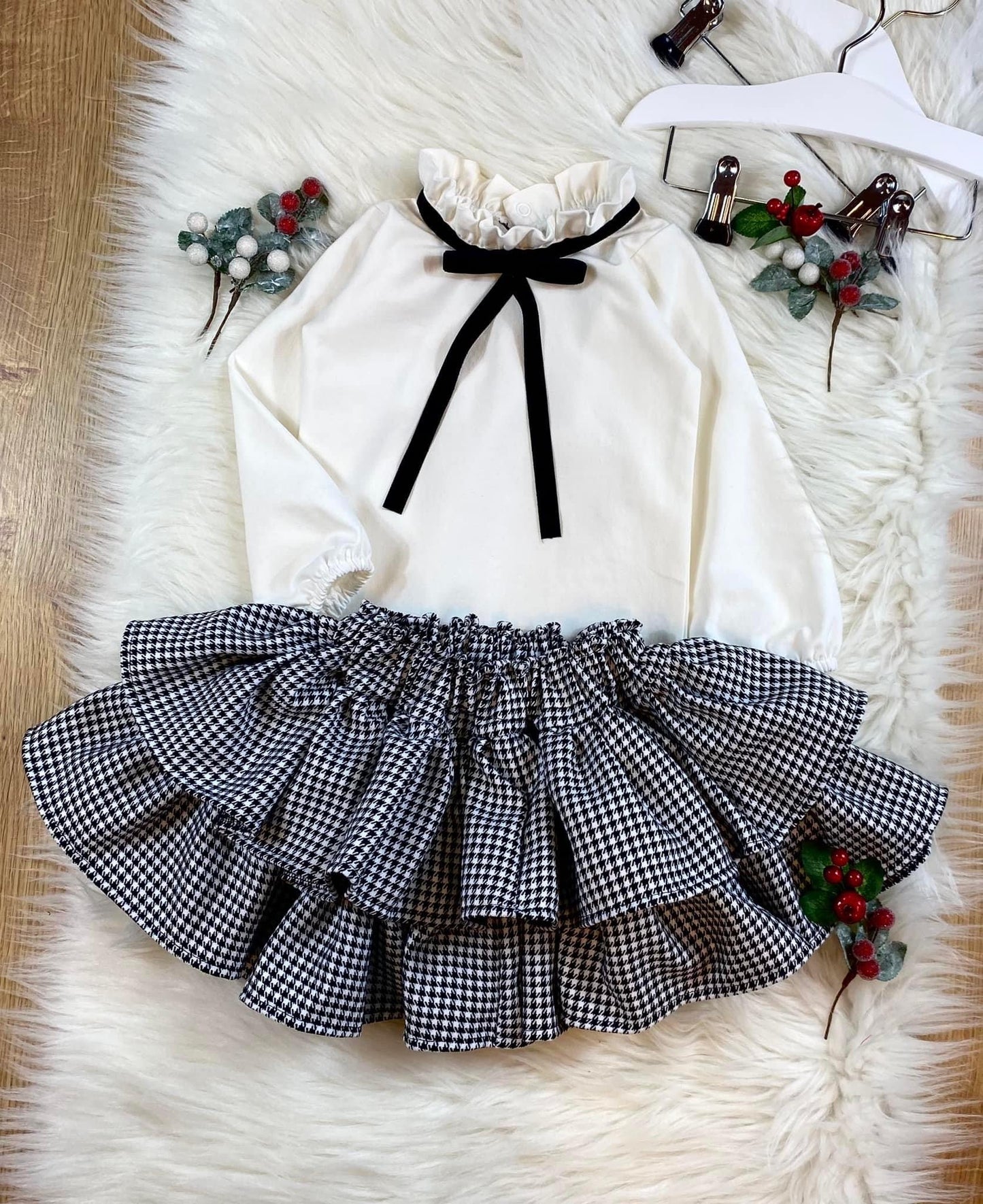 Meisjes Blouse Met Decoratieve Opstaande Kraag en Decoratieve Velours Strik Wit