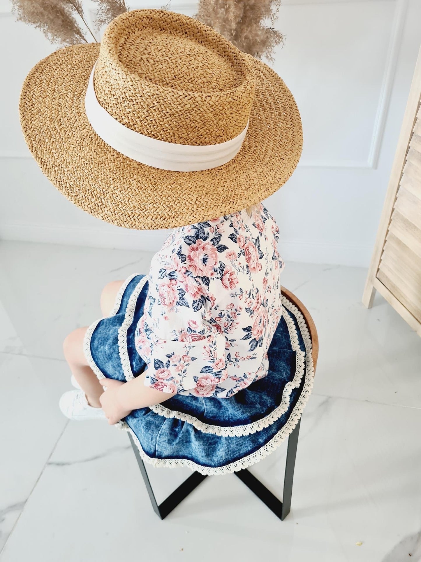 Meisjes Shirt met Ruches Creme / Bloemenmotief