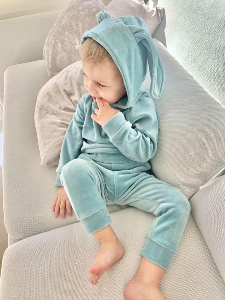 Jongens Velours Bunny-Suit 'Bunny' Sweatshirt met Capuchon met Oren en Joggingbroek Hydro