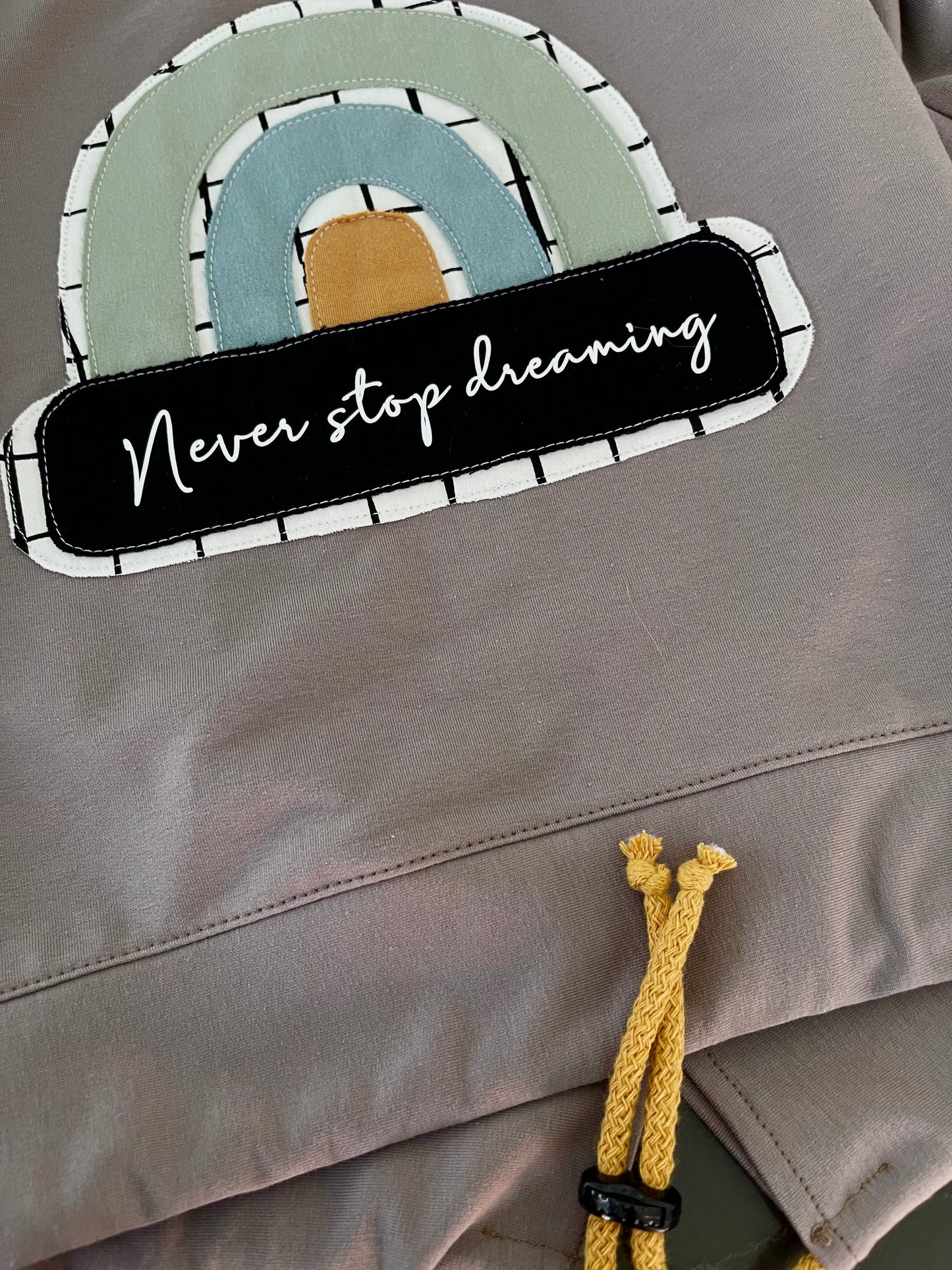 Jongens Sweatshirt 'Never Stop Dreaming' Grijs