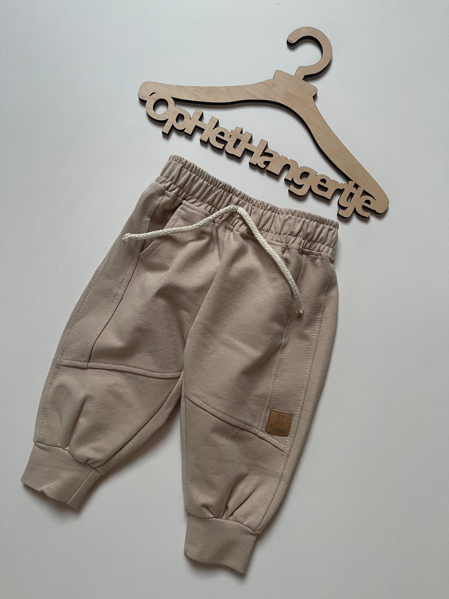 Jongens Jogging broek Beige met decoratief koord