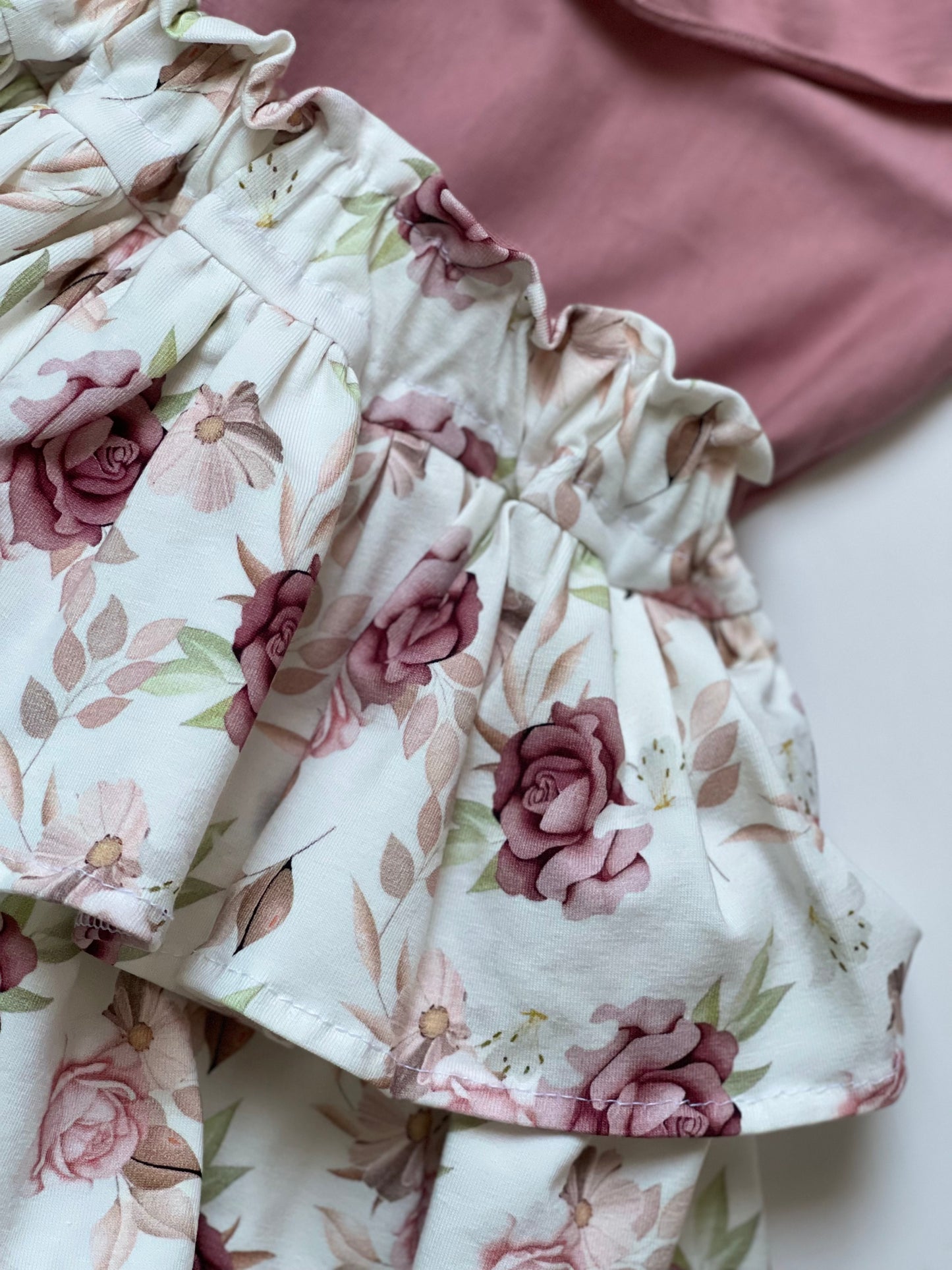 Rokje 'Roses' met ruches Bloemenmotief Creme