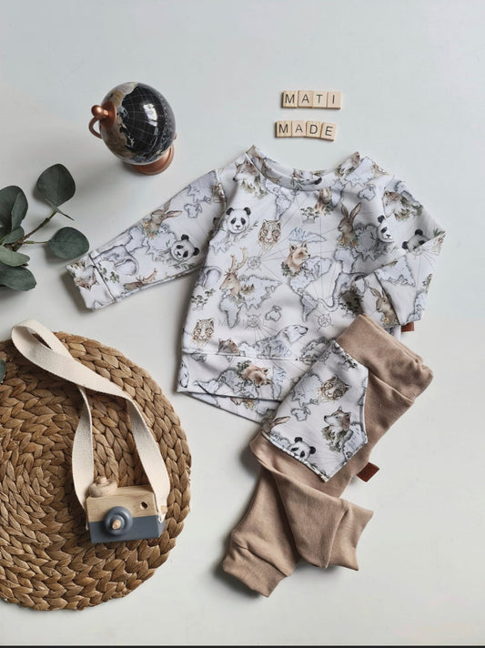 Jongens Setje 'Explorer' Sweatshirt Wit/Lichtgrijs en Baggy Pants Beige